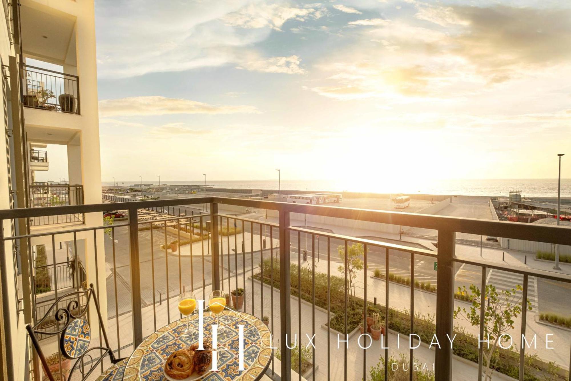 Lux - The La Mer Sea View Suite 3 Dubai Bagian luar foto