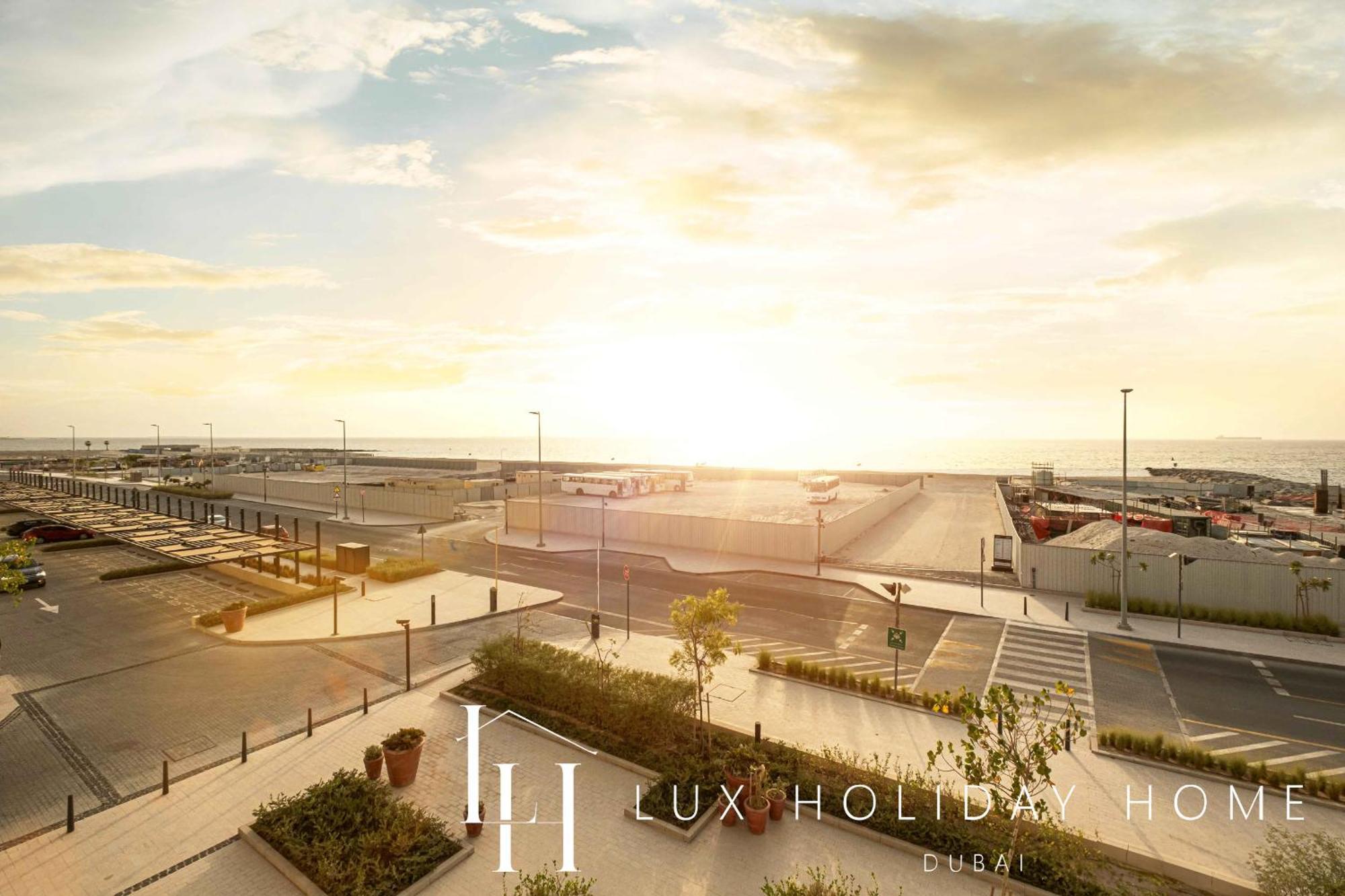 Lux - The La Mer Sea View Suite 3 Dubai Bagian luar foto